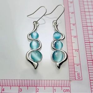 Blue/silver drop earrings